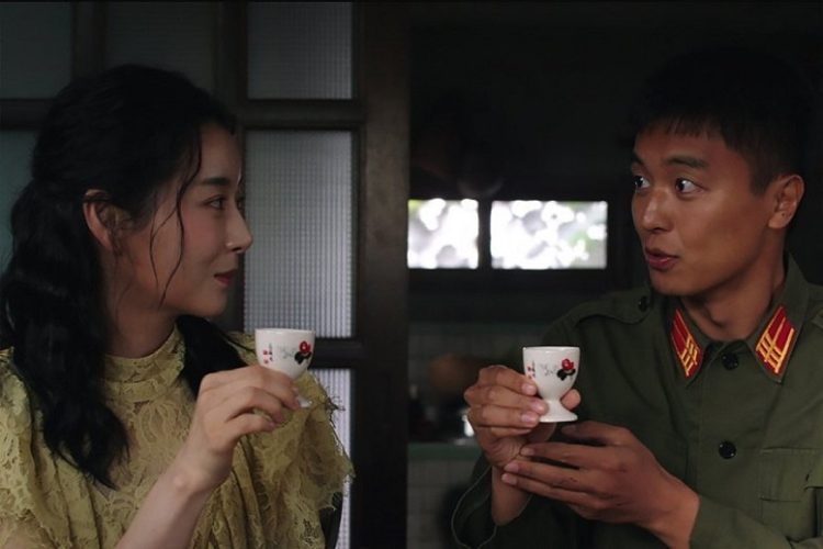 Phim Serve the People - Cám Dỗ (2022)